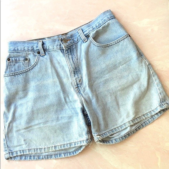 Levi's | Shorts | Levis 555 Guys Fit High Waist Jean Shorts Sz 8 | Poshmark